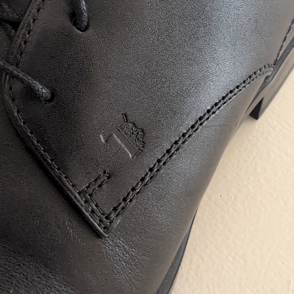 Tod's Lace Up Leather Shoes - Picture 3 of 5